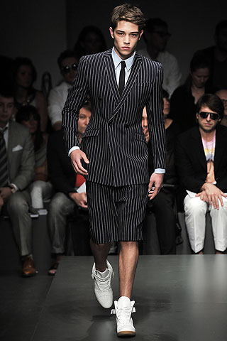 Gianfranco Ferre / - 2010